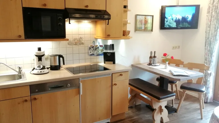 Wohnraum mit Balkon – Wannenkopf
